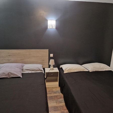 Hotel Restaurant Mas Del Gall Castelnou المظهر الخارجي الصورة