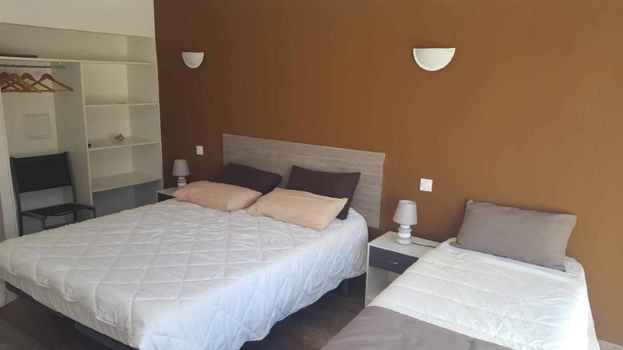Hotel Restaurant Mas Del Gall Castelnou المظهر الخارجي الصورة