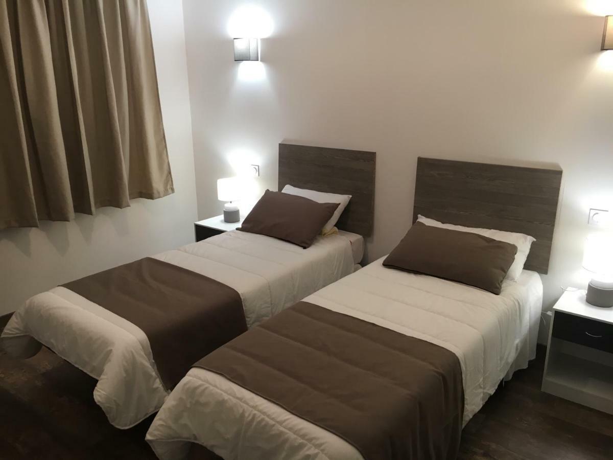 Hotel Restaurant Mas Del Gall Castelnou المظهر الخارجي الصورة